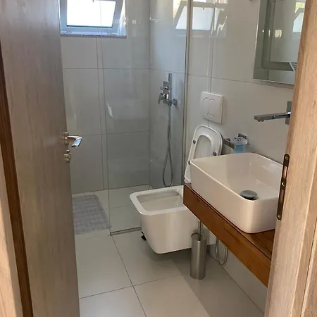 Kronos Hotel Sarande